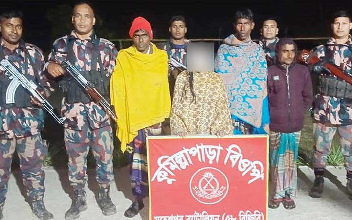 ভারতীয় দুর্বৃত্তদের ওপর বিজিবির গুলি, পাচার হওয়া কিশোরী উদ্ধার